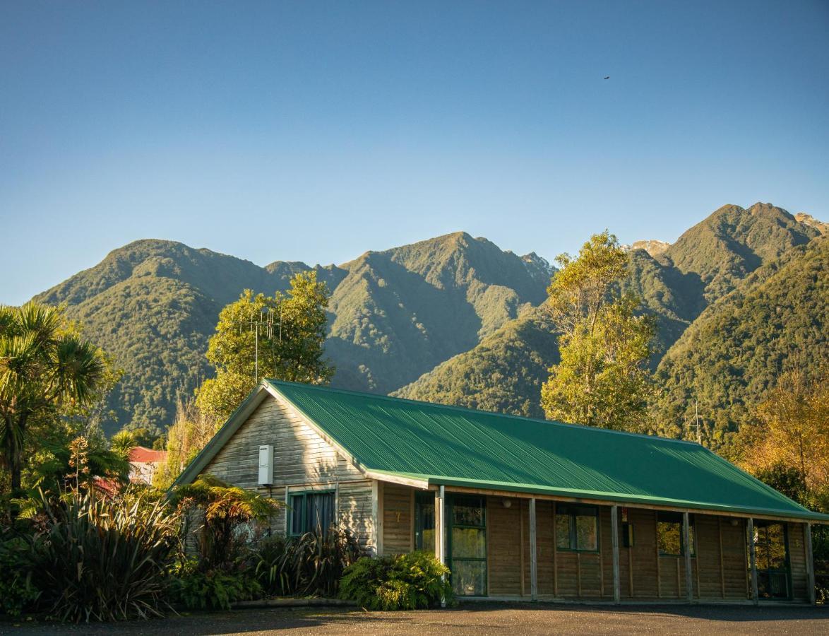 Rainforest Motel Fox Glacier Exterior foto