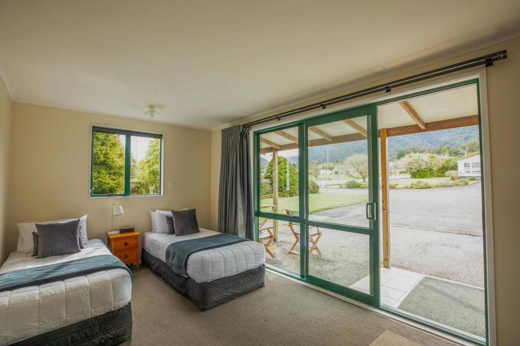 Rainforest Motel Fox Glacier Exterior foto