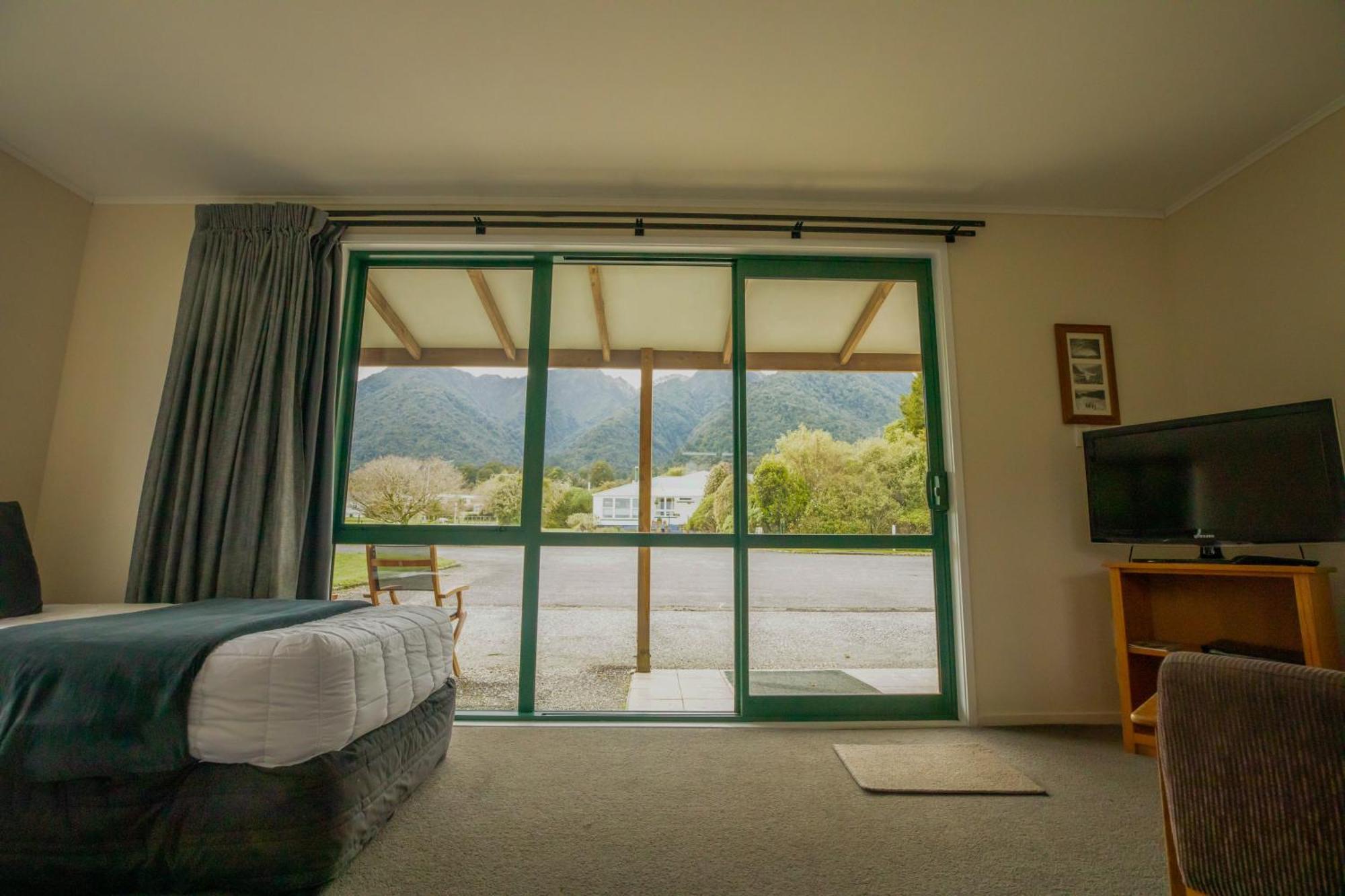 Rainforest Motel Fox Glacier Exterior foto