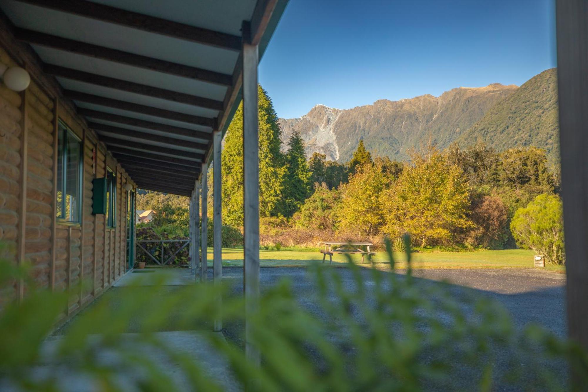 Rainforest Motel Fox Glacier Exterior foto